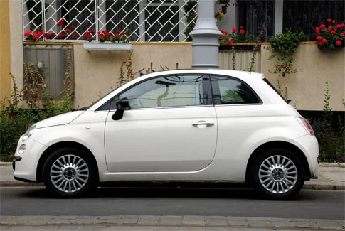 fiat 500 weißer Fiat 500 – Beispiel für Gebrauchtwagenankauf Rüthen
